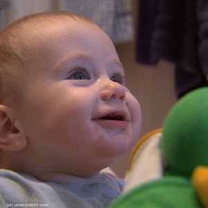 دراسة كشفت قدرة الأطفال على تعلم اللغة في وقت أبكر مما نعتقد