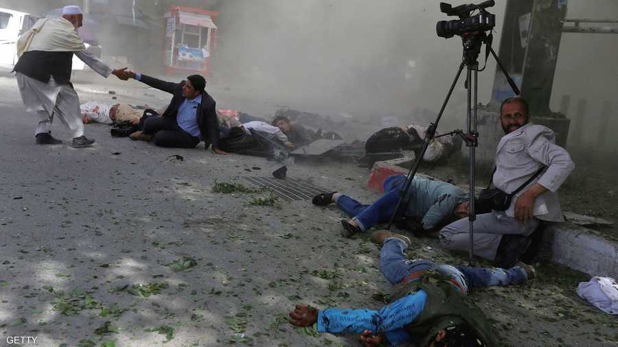 انفجار كبير في كابول، بعد تجمع الصحفيين لتغطية انفجار أول