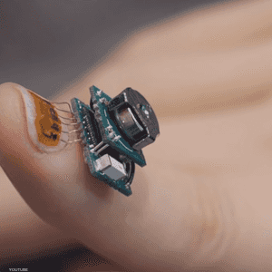 المستشعر تم تصميمه في الولايات المتحدة