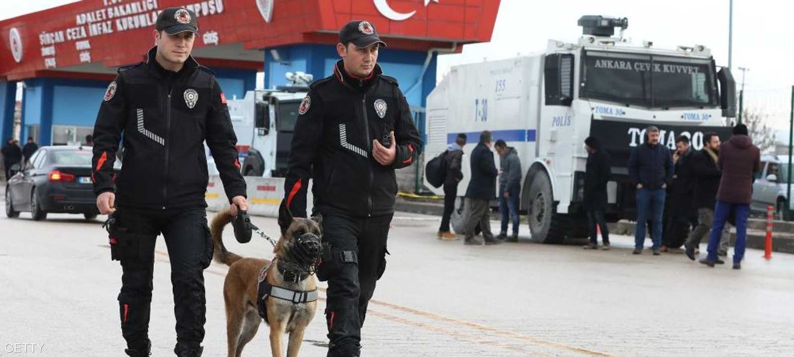 عناصر من الشرطة التركية