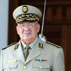 صالح يدعو لاستدعاء الهيئة الناخبة بتاريخ 15 سبتمبر الجاري.