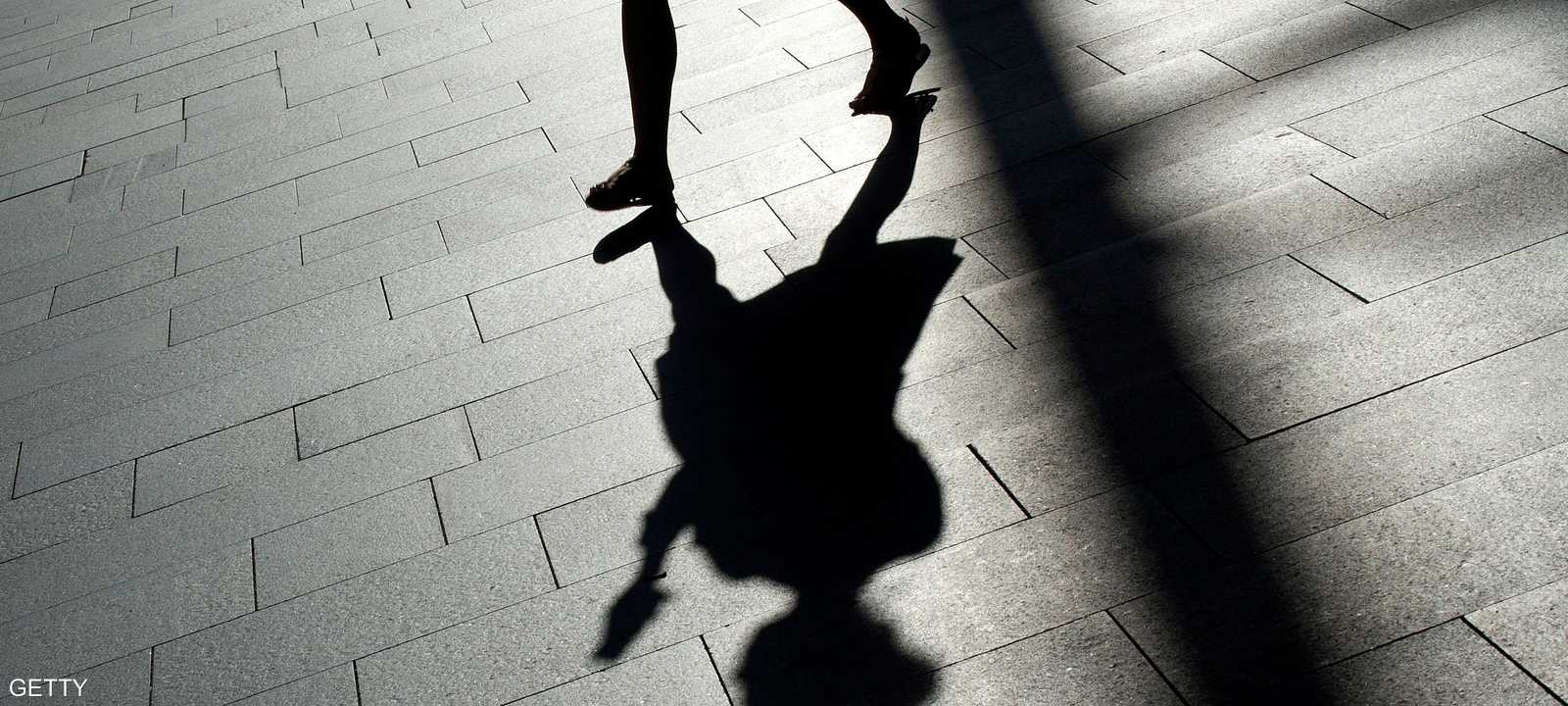 الفتاة تعرضت لمحاولة اغتصاب - صورة أرشيفية