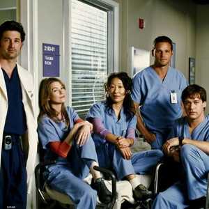 منتجو مسلسلات مثل غريز أناتومي وغود دوكتور يتبرعون بمعدات