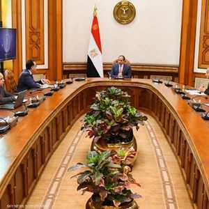 السيسي اجتمع مع رئيس الحكومة وعدد من الوزراء.