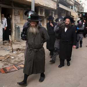 أوقفت الشرطة الإسرائيلية عددا من اليهود الحريديم