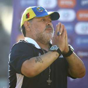 أسطورة كرة القدم الأرجنتينية دييغو مارادونا