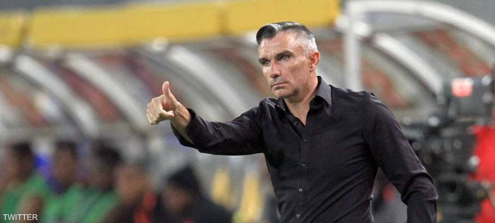 الفرنسي كارتيرون باق مع الزمالك