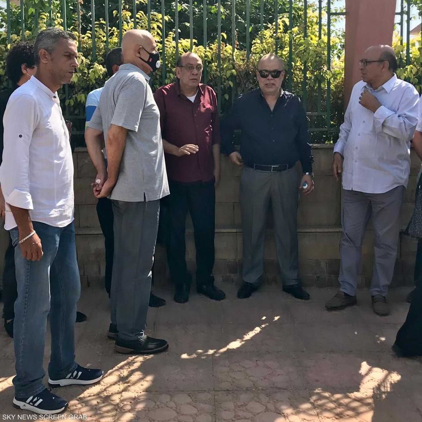 من جنازة محمود ياسين