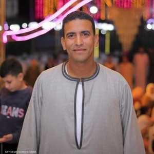 فوز العامل البسيط جاء بعد أن التف حوله الأهالي ودعموه