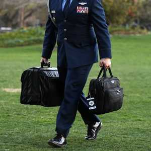 أرشيفية.. الحقيبة النووية الأميركية