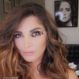 أهم خطوات وضع المكياج في زمن كورونا