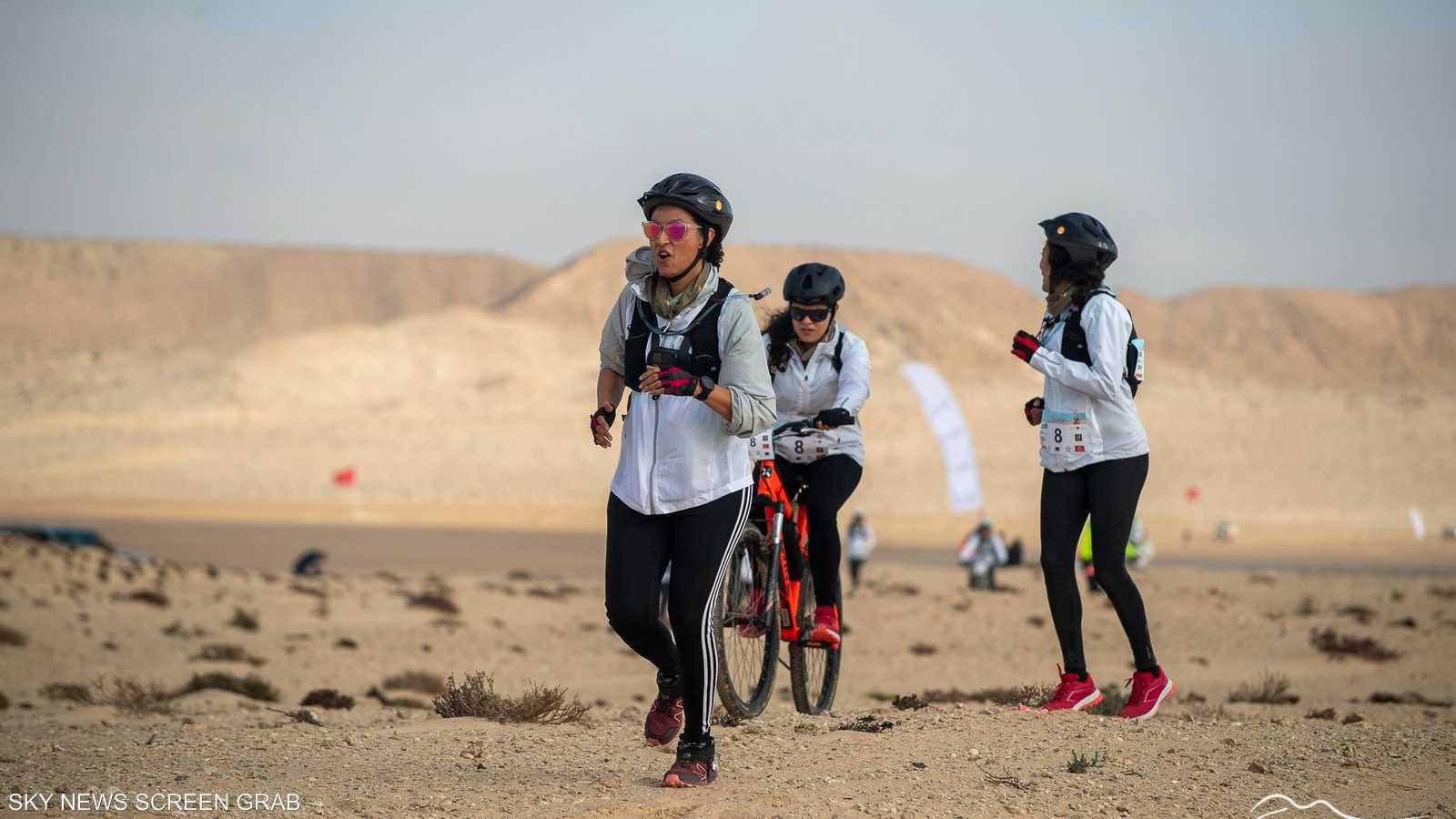 يتم تخصيص يوم لتعريف المشاركات بالتقاليد المغربية الصحراوية