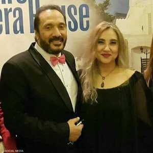 علي الحجار وزوجته