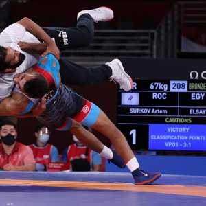 المصارع المصري كيشو يحتفل على طريقته بالبرونزية