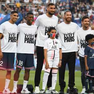 ميسي مع النجوم الجدد