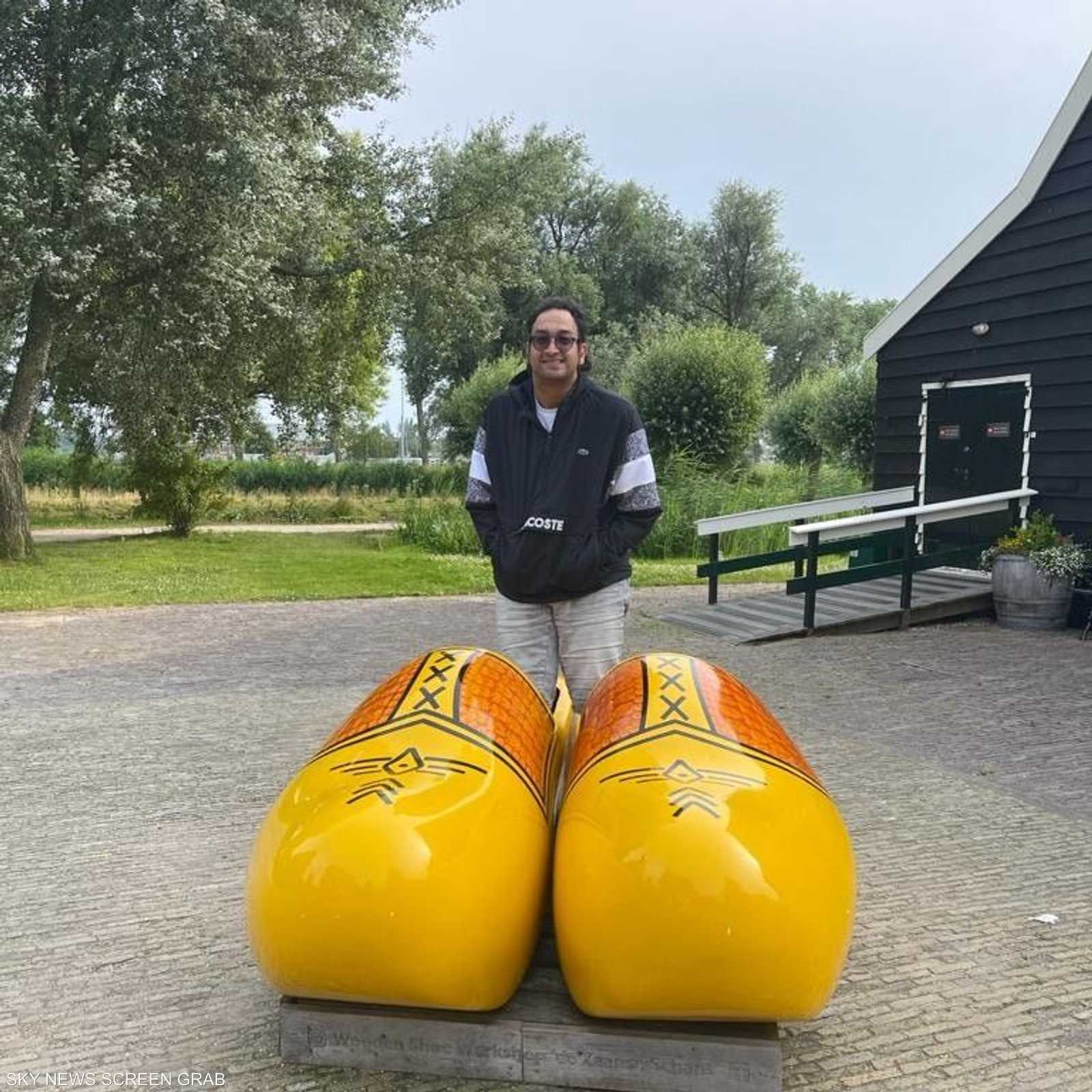 تخرج من كلية الحاسبات والمعلومات