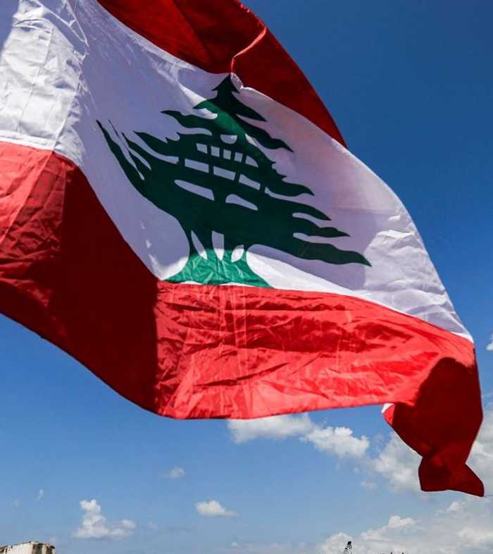 علم لبنان
