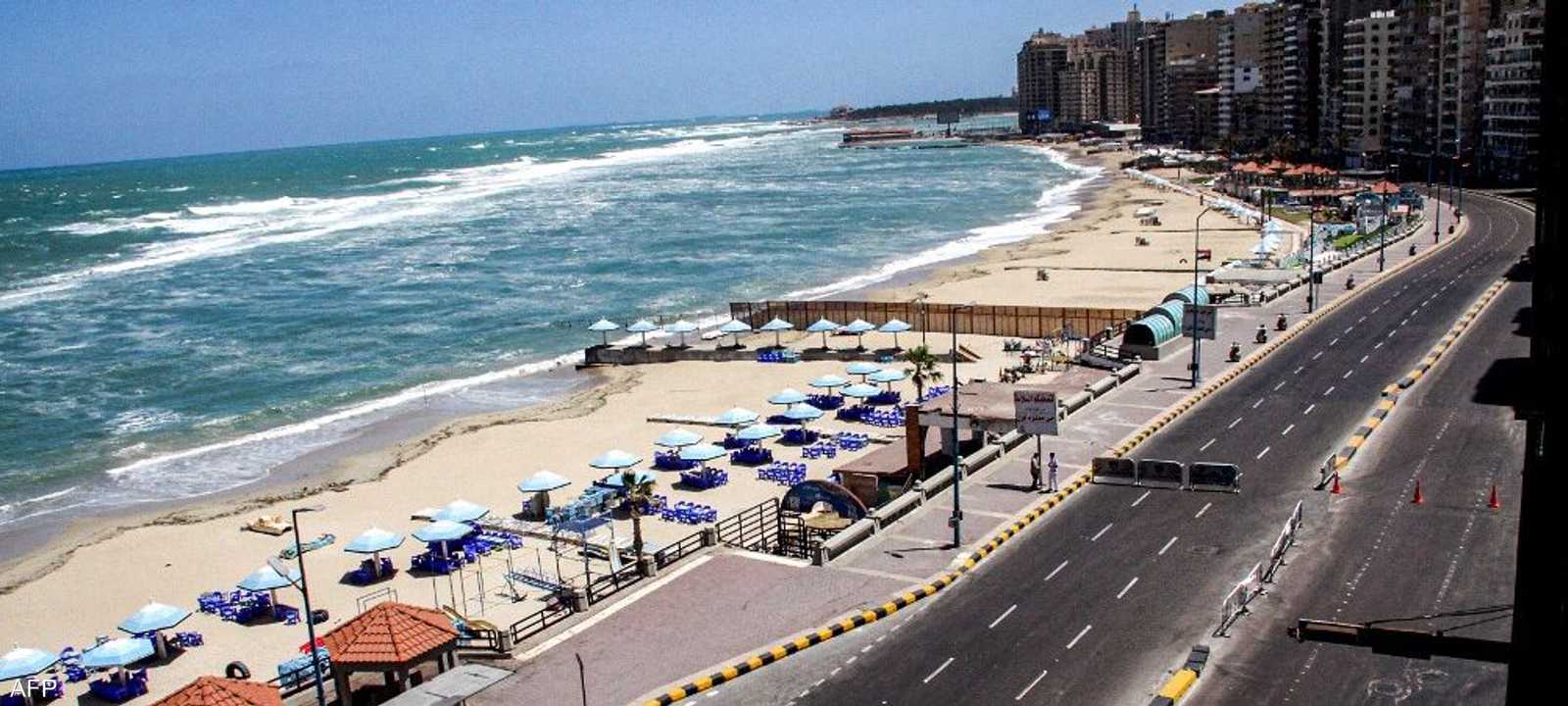 انتشلتهم سفينة شحن كانت في طريقها إلى ميناء الإسكندرية