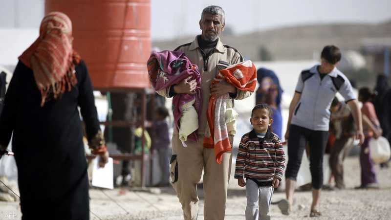 الآلاف من أسر داعش يعيشون في مخيم الهول