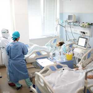 دراسة: فائض اللقاحات بالدول الغنية حرم الملايين من الحماية