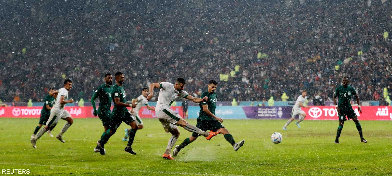 جانب من اللقاء الماطر