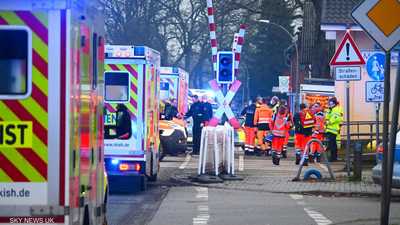 رجل يطعن ركاب قطار في ألمانيا وتقارير عن مقتل شخصين