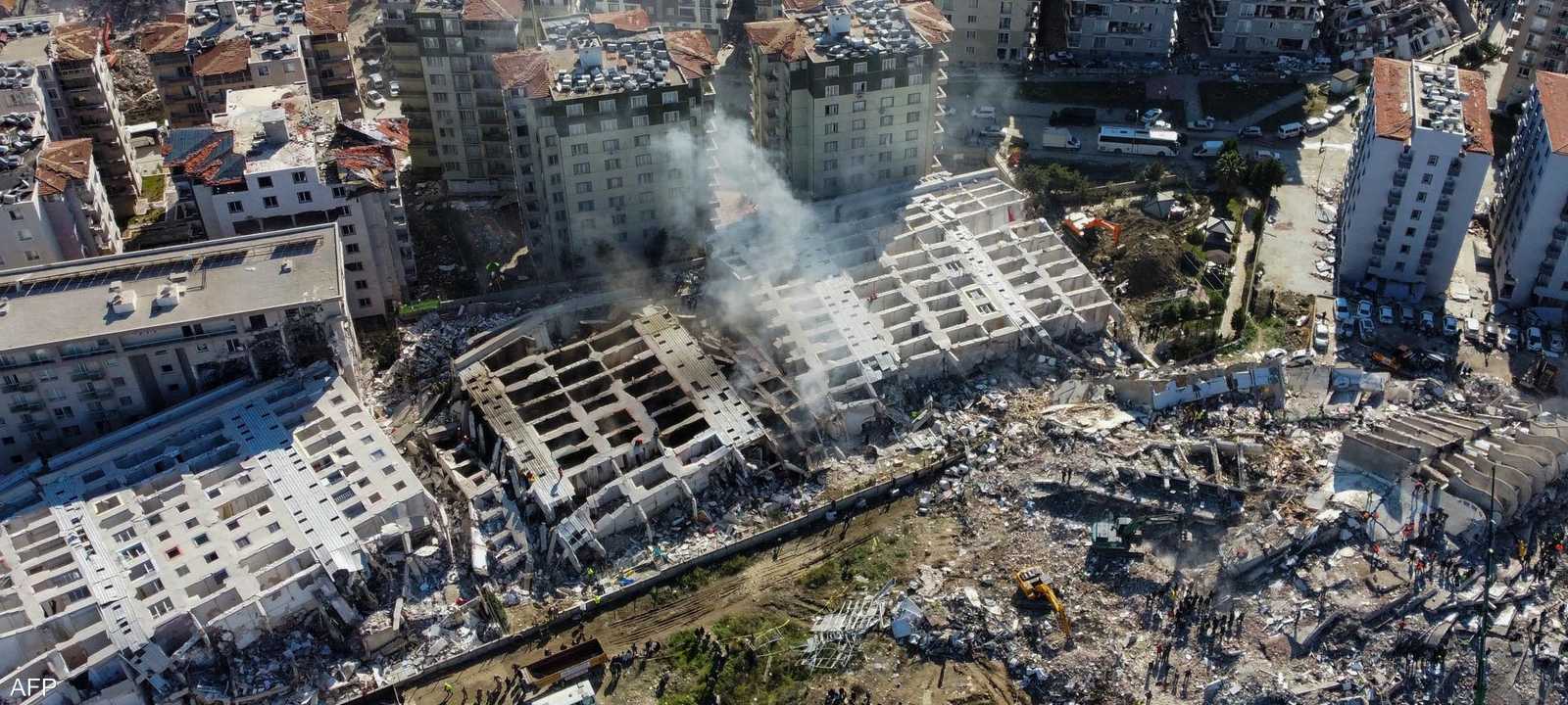 خسائر مادية ضخمة نتيجة الزلزال الكبير