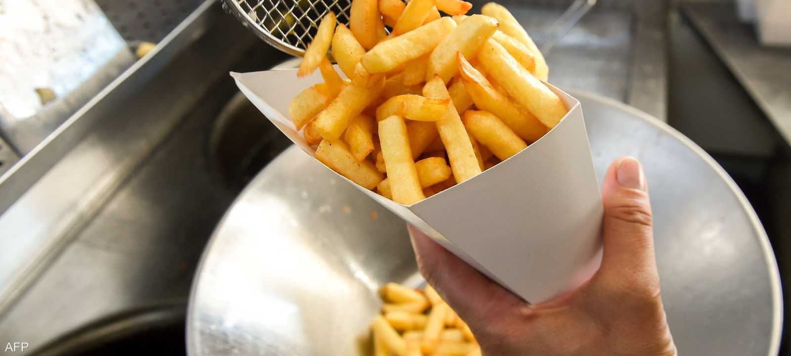 البطاطس المقلية تضم نسبة عالية من الدهون