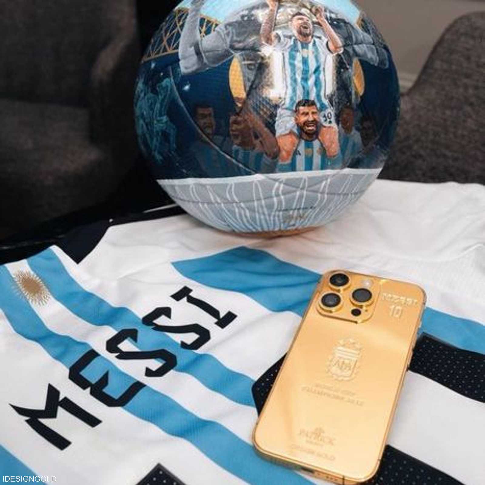 هدية ميسي الثمينة