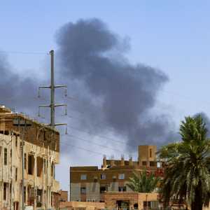 لليوم الخامس.. اشتباكات مستمرة في السودان