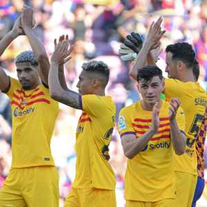 برشلونة عزز ترتيبه في الدوري