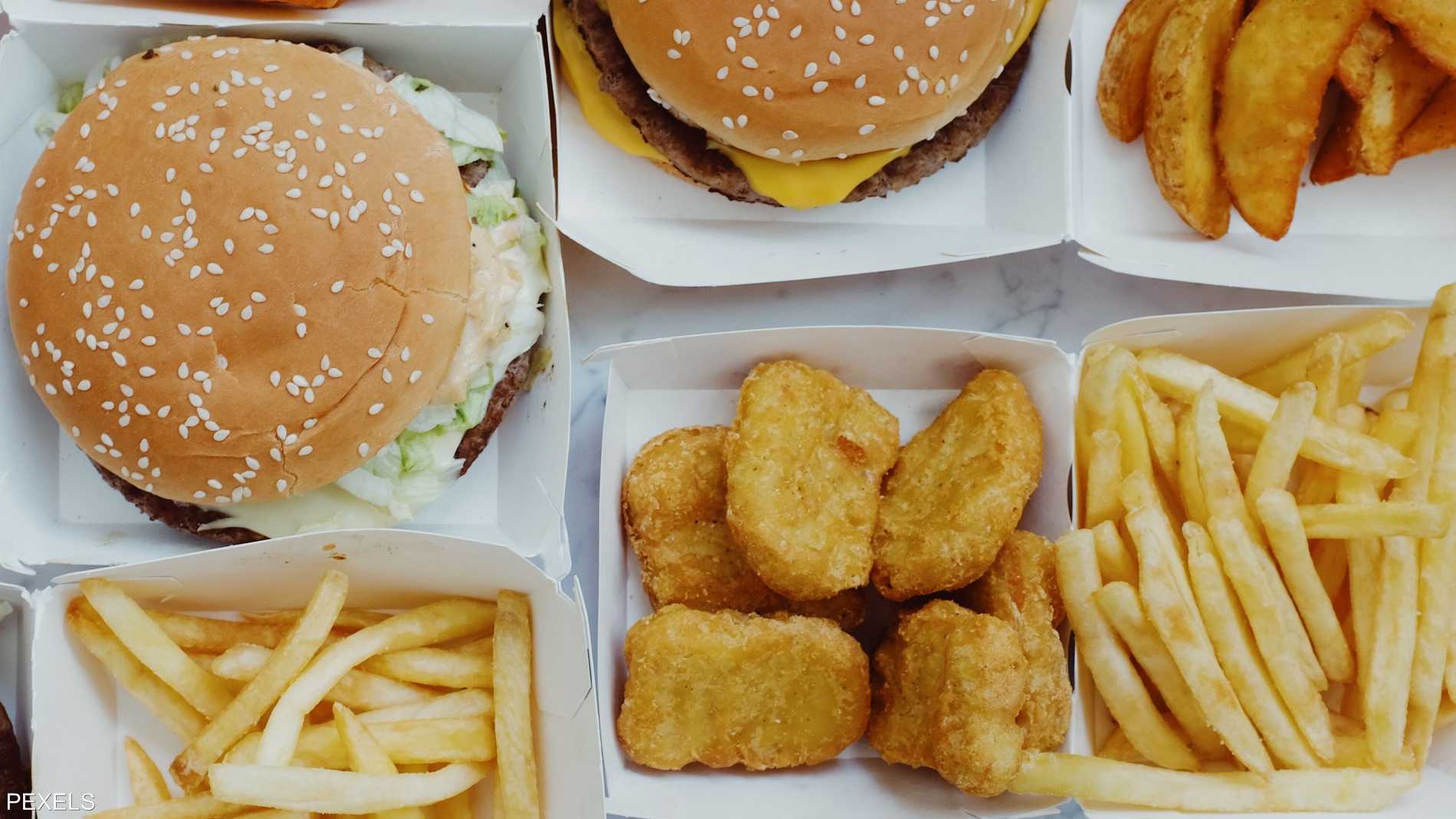 دراسة جديدة تكشف أضرار الأطعمة الجاهزة على القلب 