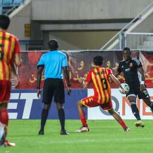 الأهلي المصري المصري يضع قدما في النهائي