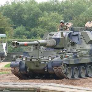 مدفع إيه إس–90 البريطاني ذاتي الحركة