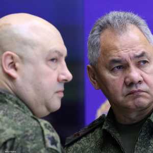 الجنرال سوروفيكين -يسار الصورة- كان يلقب بـ"هرمجدون"