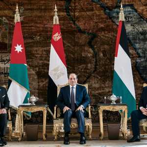 السيسي وعبد الله الثاني وعباس في قمة سابقة