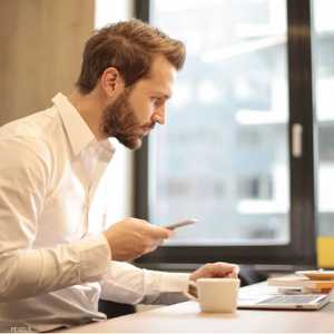 الذكاء الاصطناعي يسهم في تسهيل الأعمال المكتبية