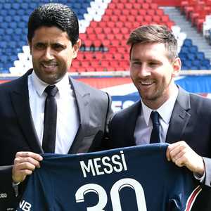 ميسي مع الخليفي