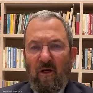 رئيس الوزراء الإسرائيلي الأسبق إيهود باراك