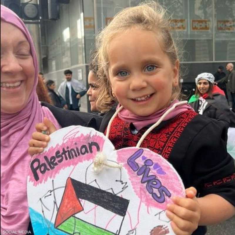 على الأرض ومنصات التواصل.. ابنة غوارديولا تدعم الفلسطينيين | سكاي نيوز عربية