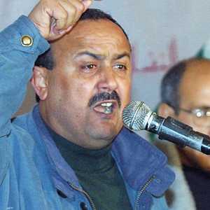 يديعوت أحرونوت: إسرائيل "مستعدة" لإطلاق أسرى فلسطينيين مهمين