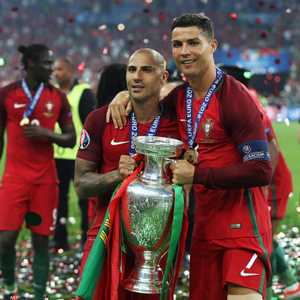 رونالدو حقق لقب أوروبا بعد 3 تعادلات