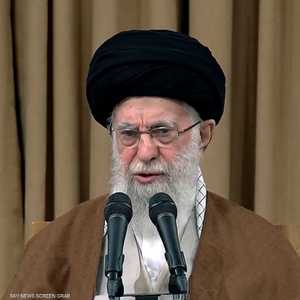 خامنئي يحدد الطريق الوحيد لمقاومة إسرائيل