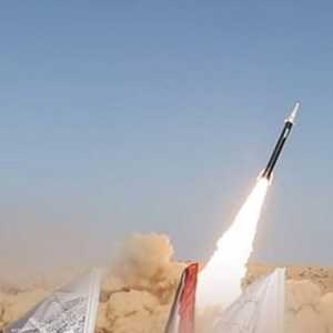 أرشيفية لصاروخ حوثي