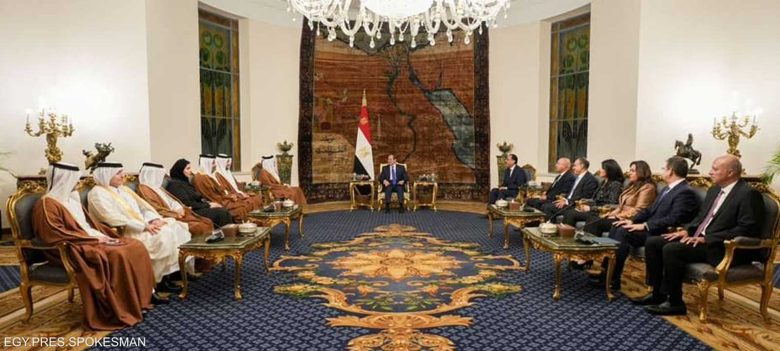 السيسي يستقبل رئيس وزراء قطر