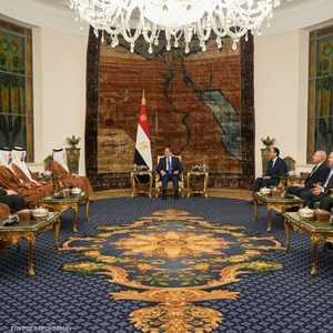 السيسي يستقبل رئيس وزراء قطر