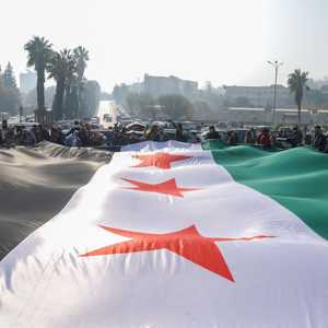 علم سوريا الجديد