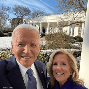 بايدن وزوجته جيل من البيت الأبيض