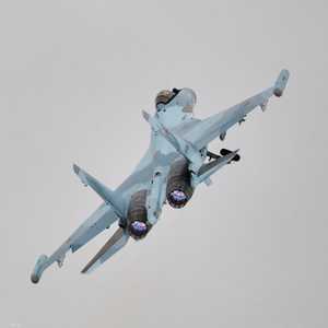 طائرة من طراز سوخي