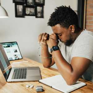 أضرار للعمل من المنزل